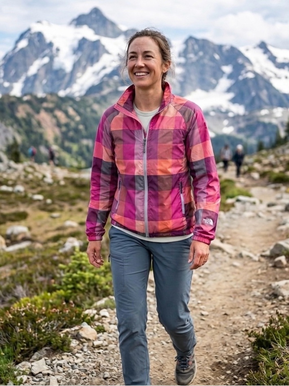 The North Face Multicolor Plaid Windbreaker Shell Jacket Spring Outdoor Hiking